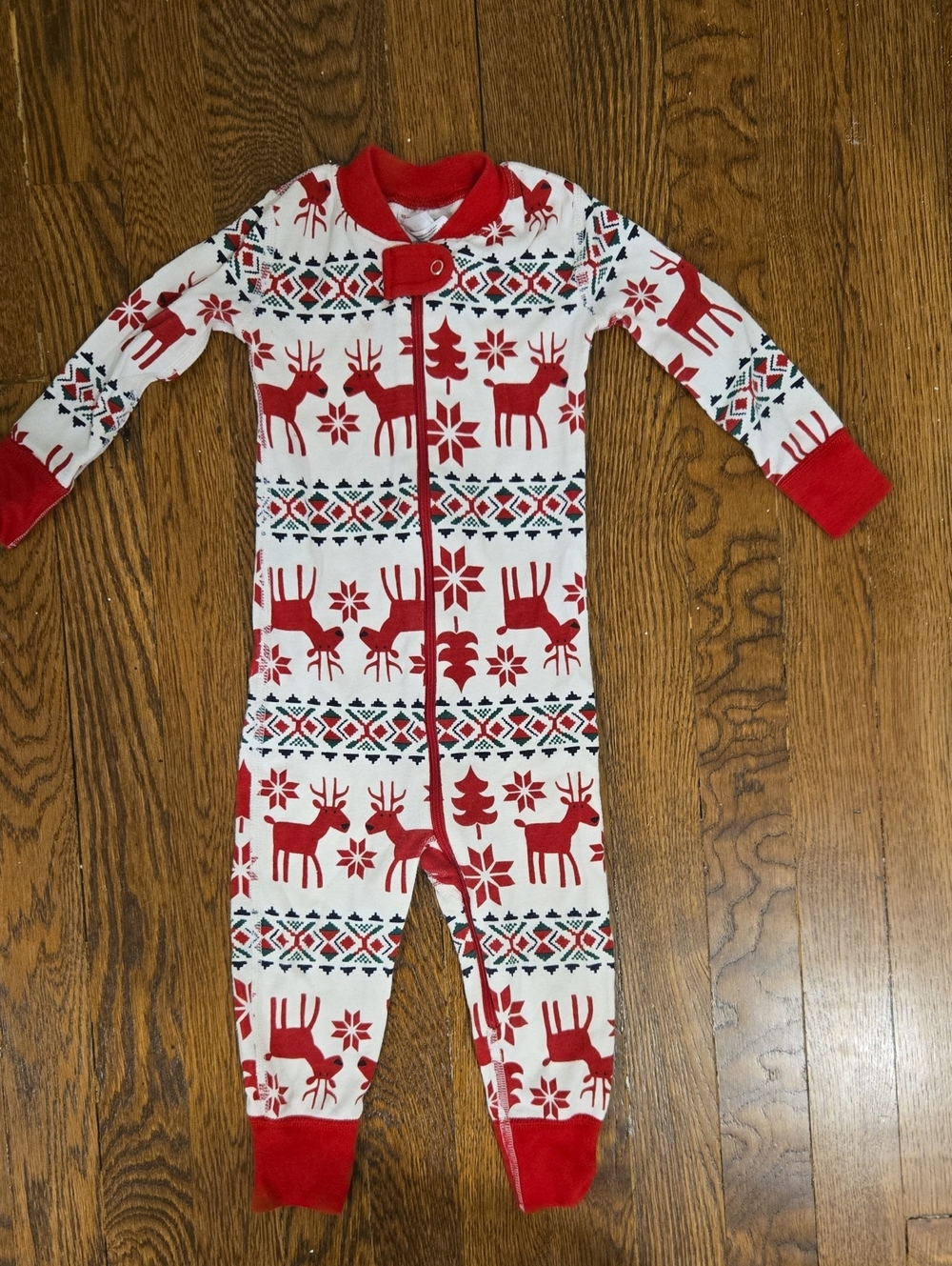 Hanna Andersson Red & White Reindeer Holiday Footie, 18-24mo